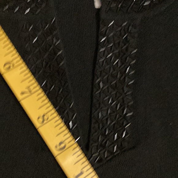 Emma & James Liz Claiborne Black long sleeves blouse Size XL sequenced neckline - Picture 8 of 13